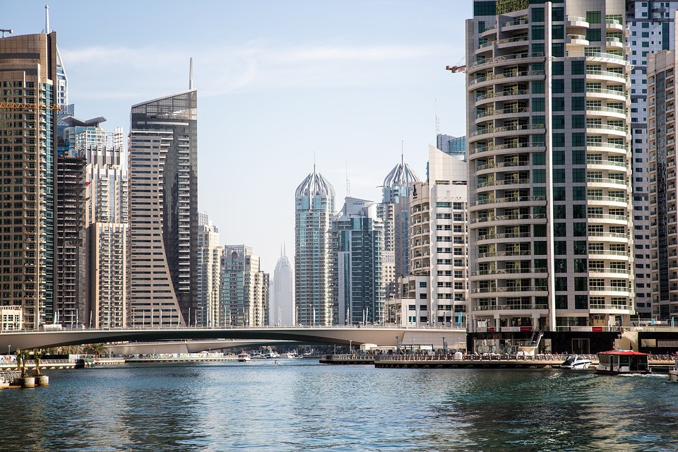 Recent Favorites featured by top US travel hacker, Points with Q: image of Dubai River