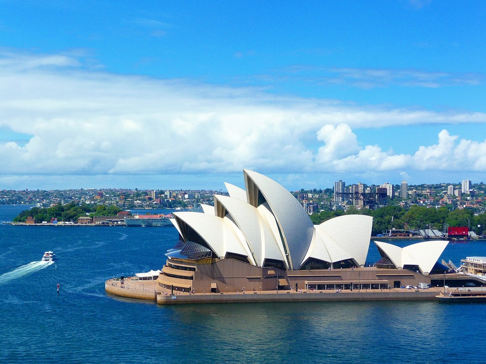 The Best Uses of United Miles featured by top US travel blog, Points with Q: image of Sydney Opera House