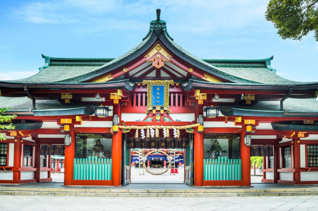 Japan Airlines: 5 Best Ways to Use JAL Airlines Miles featured by top US travel blog Points With Q, image: Hie Shrine Prince Gallery Tokyo Marriott