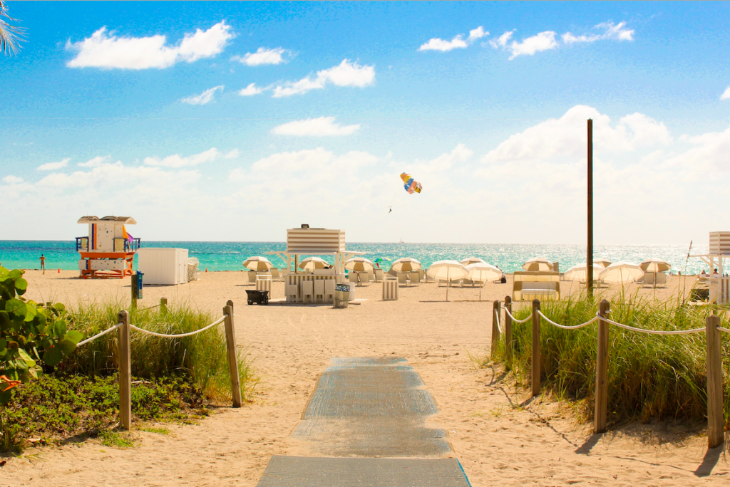 Use Iberia Avios featured by top US travel hacker, Points with Q: image of Miami Beach 