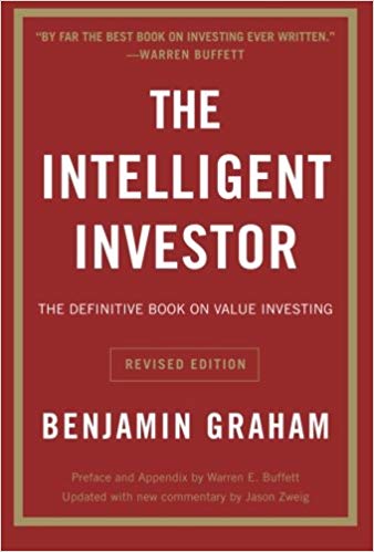 Best Books to Read While Traveling featured by top US travel blog, Points with Q: image of The Intelligent Investor Book