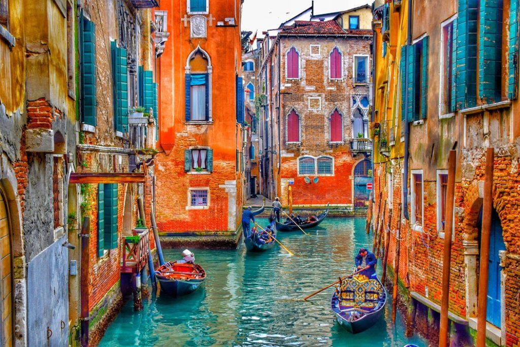 How to Redeem Marriott Points for a European Vacation, tips featured by top US travel hacker, Points with Q: image of Venice Italy