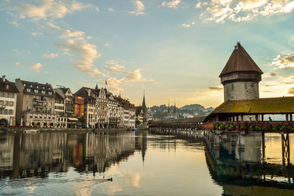 7 Best Ways to Use Chase Ultimate Rewards to Travel to Europe featured by top US travel hacker, Points with Q: image of Lucerne Switzerland