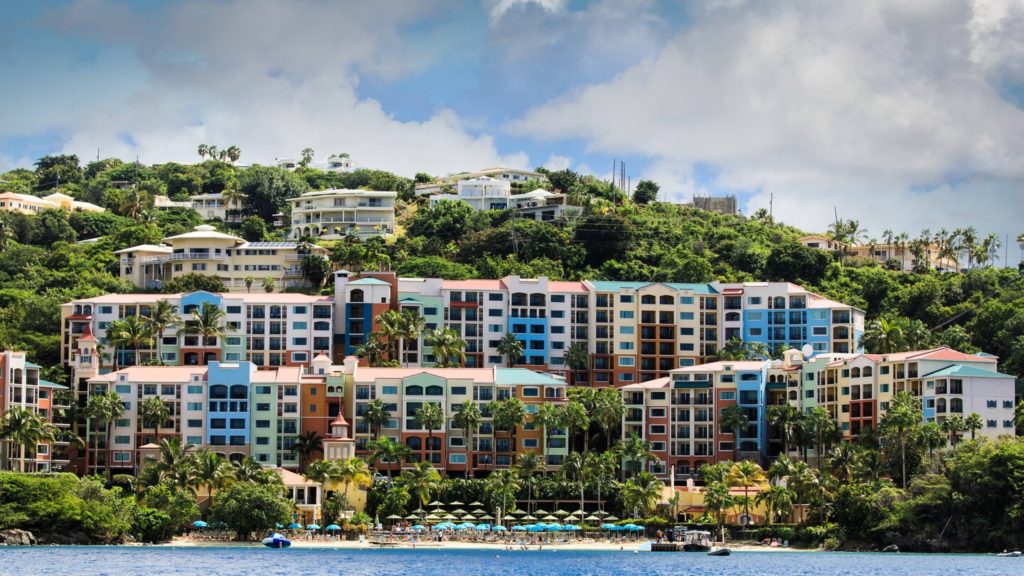 Top 10 Best Things to Do in St Thomas USVI featured by top US travel blog, Points with Q: image of Marriotts Frenchmans Cove