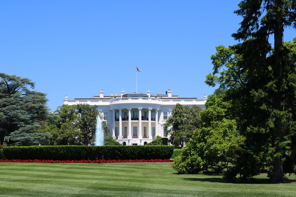 Best Things to Do for 2 Days in Washington DC, featured by top US travel blog, Points With Q.