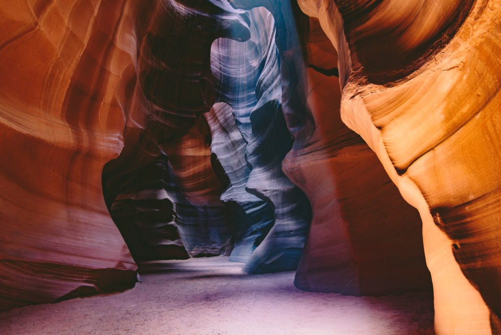 Arizona Travel Guide featured by top US travel hacker, Points with Q: image of Antelope Canyon Interior