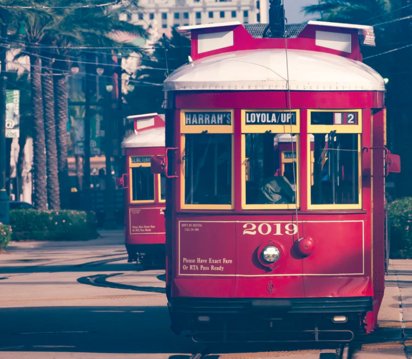 Recent Favorites featured by top US travel hacker, Points with Q: Image of Streetcar New Orleans