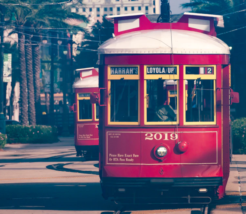 Kimpton Hotel Fontenot Review: An IHG Hotel featured by top US travel blog Points With Q, image: Streetcar New Orleans