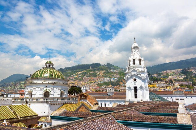 IRecent Favorites featured by top US travel hacker, Points with Q: Image of Iglesia de la Compañía de Jesús Quito Ecuador