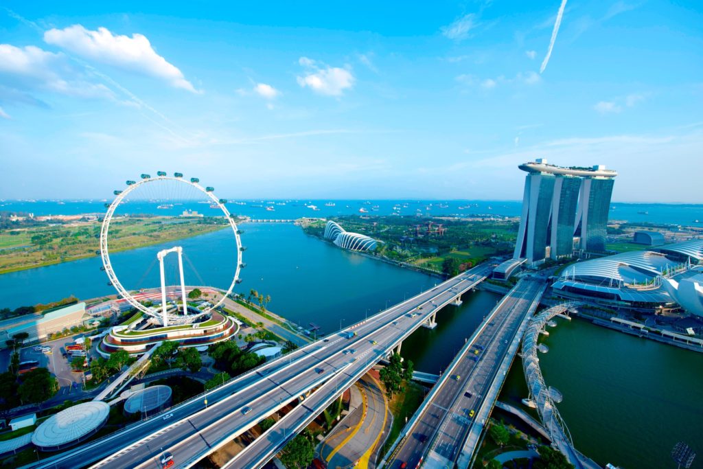 Best Singapore Hotels featured by top US travel hacker, Points with Q: image of Singapore Marina Bay
