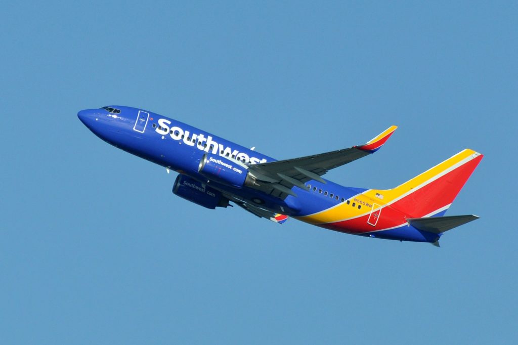 Chicago Travel in 48 Hours: A Chicago Vacation featured by top US travel blog Points With Q, image: Southwest Airlines Boeing 737-76Q SEA