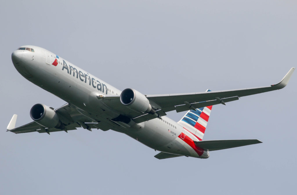 Jamaica Travel: A Jamaica Vacation in 48 Hours featured by top US travel blog Points With Q, image: American Airlines Boeing 767