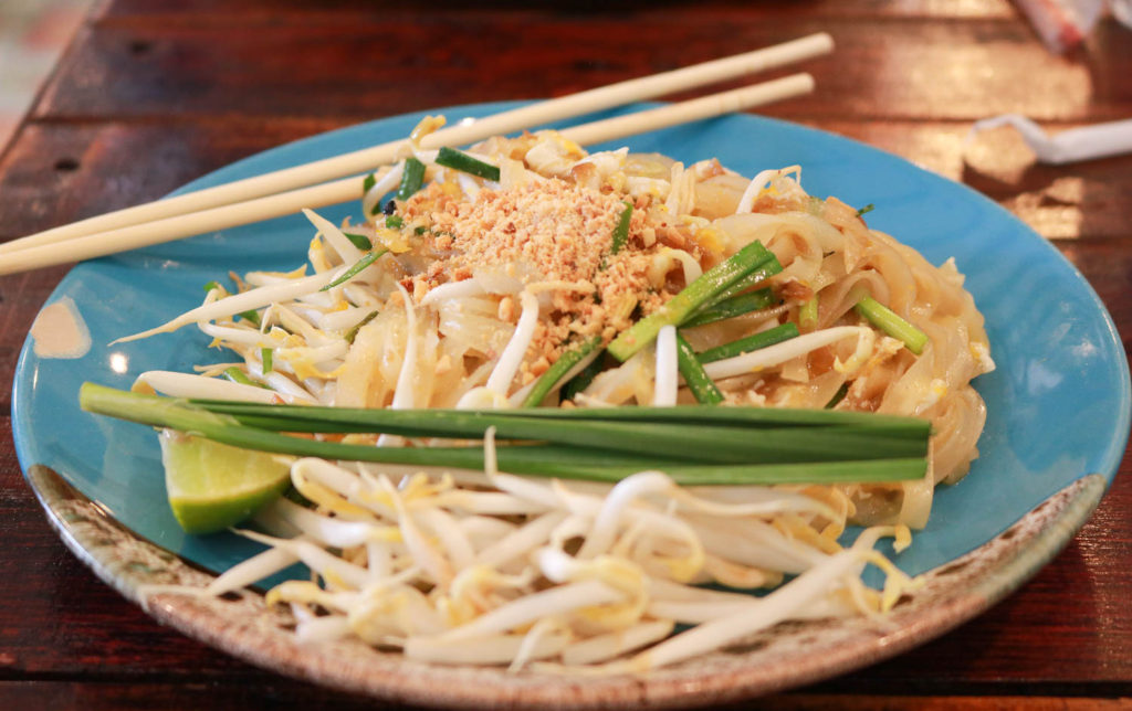 Thailand Vacation featured by top US travel blog, Points with Q: image of Bangkok Thailand Pad Thai Street Vendor