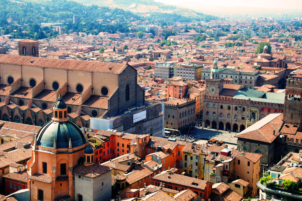 The Ultimate 48-Hour Bologna Italy Travel Guide featured by top US travel blog Points With Q, image: Bologna Italy Asinelli Tower