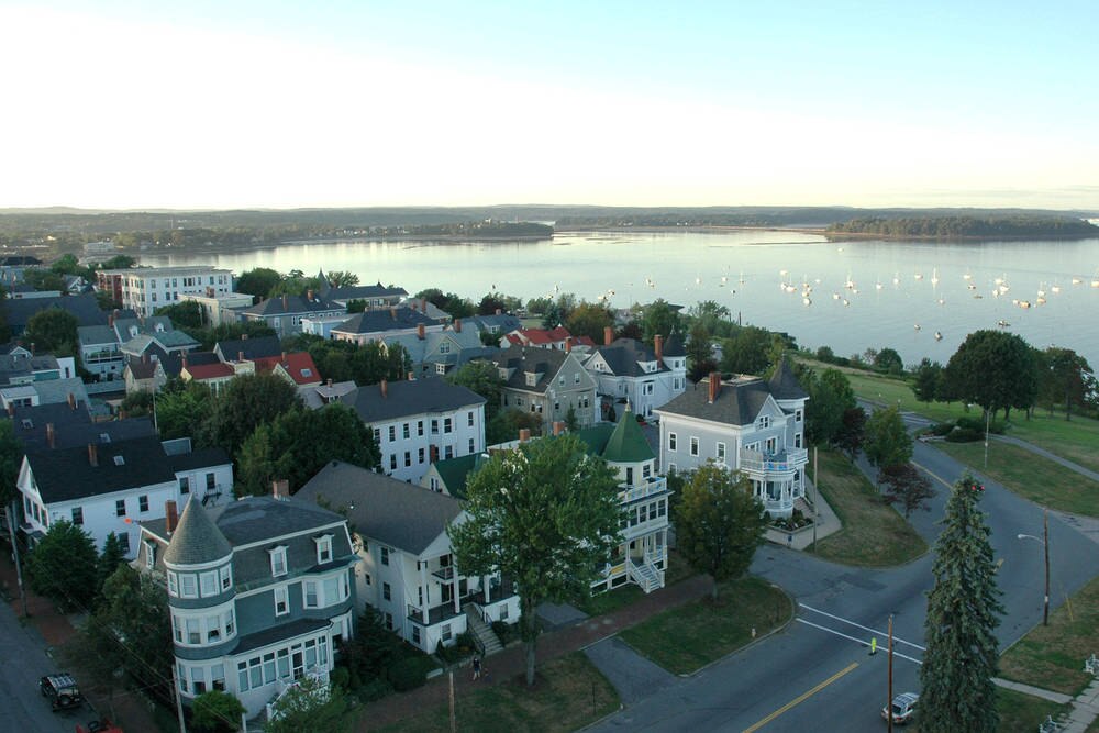 Best Things to do in Portland Maine in 48 Hours featured by top US travel blog Points With Q, image: Eastern Promenade Portland Maine Residence Inn