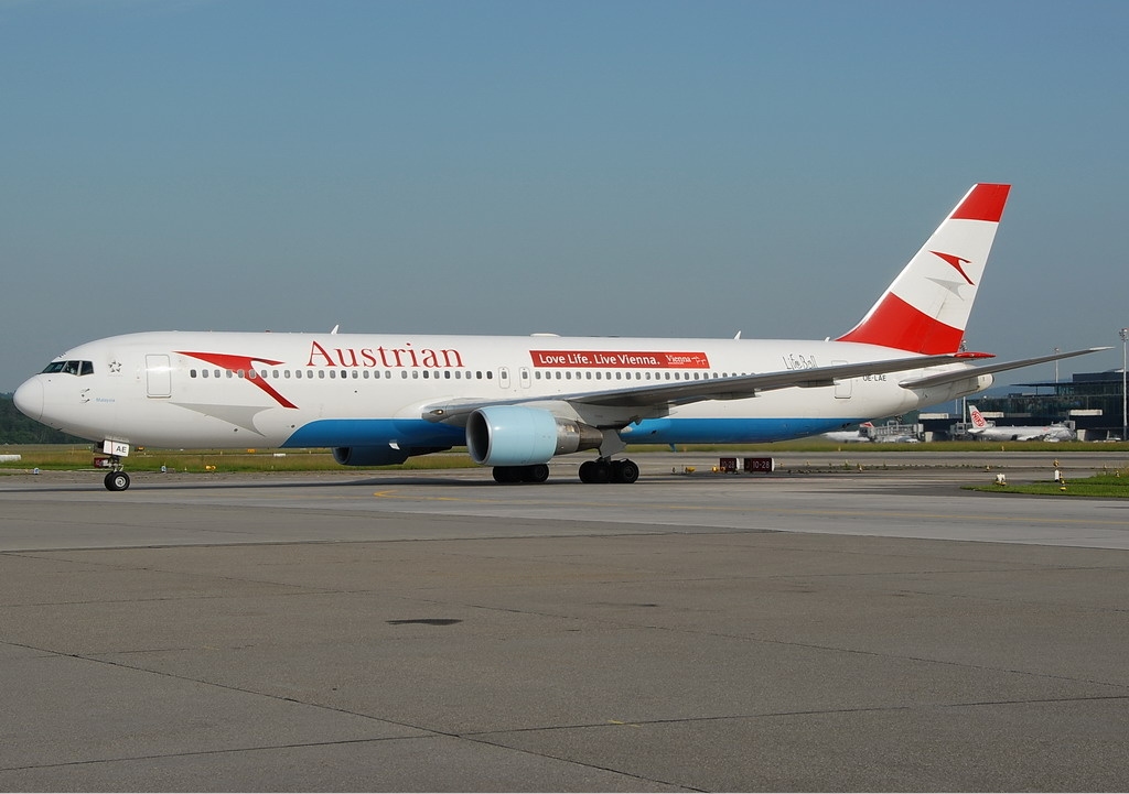 Austrian Airlines 767-300ER Nussbaumer