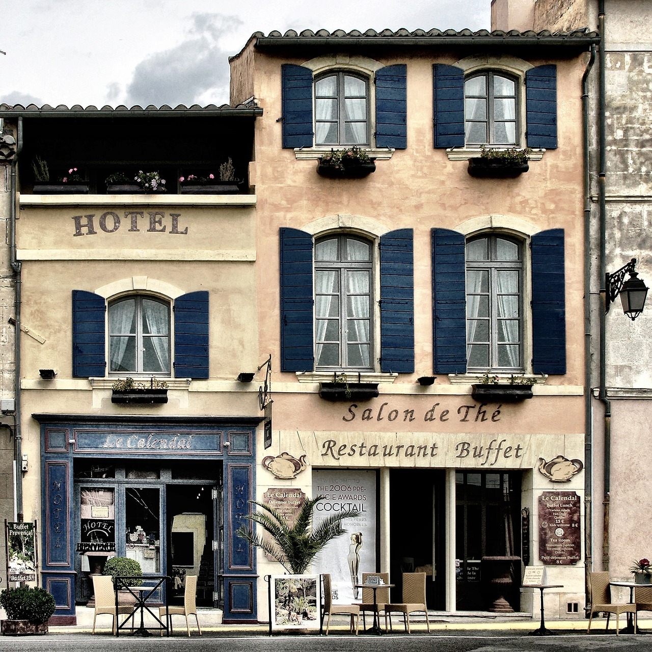 Stay on Top of Your Travel Game with the 8 Best Credit Cards for Hotels