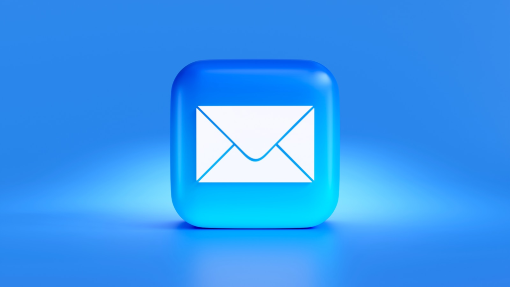 friday five a blue button with a white envelope on it